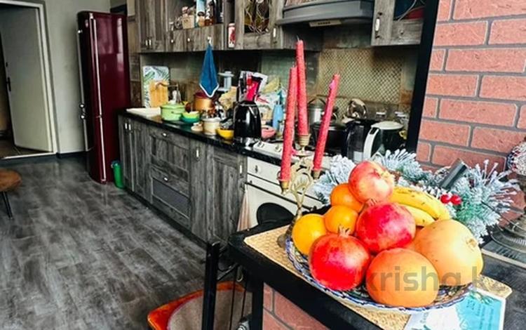 1-бөлмелі пәтер · 50 м² · 6/6 қабат, Карасай батыра 71 — Наурызбай батыра, бағасы: 46 млн ₸ в Алматы, Алмалинский р-н — фото 2