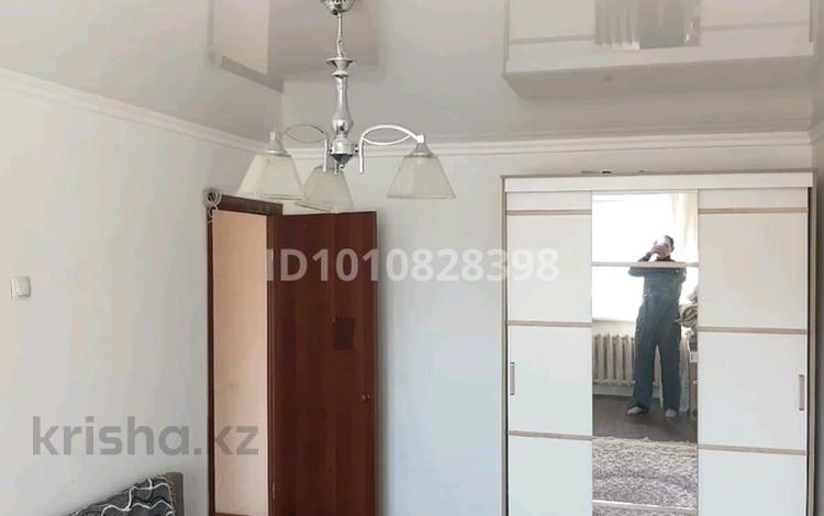 1-бөлмелі пәтер · 33 м² · 2/5 қабат, мкр Юго-Восток, Мкр Юго-Восток, 27й микрорайон — Каргу, бағасы: 13 млн ₸ в Караганде, Казыбек би р-н — фото 4
