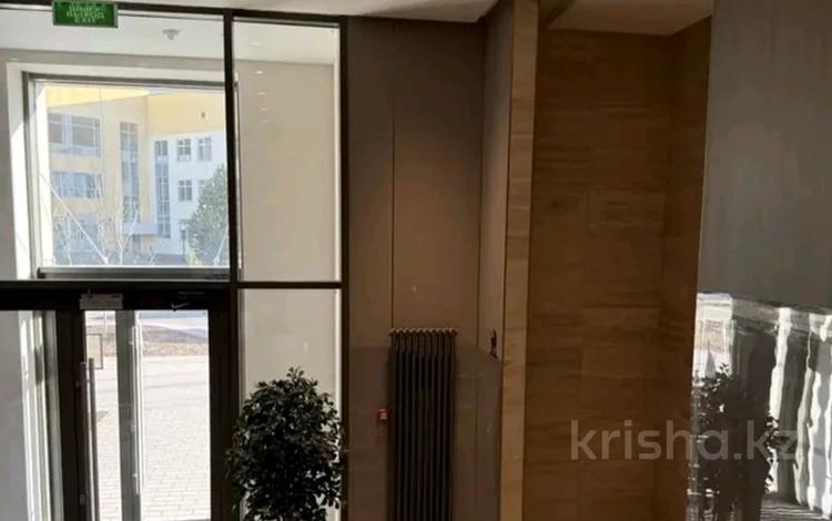 1-бөлмелі пәтер · 42.25 м² · 8/9 қабат, Шамши Калдаяков 14, бағасы: ~ 30.9 млн ₸ в Астане, Сарайшык р-н — фото 4