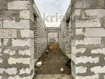 Продажа домов и дачи в Абай обл.: Дача · 4 комнаты · 100 м² · 6 сот., Восточный левый 836 за 6 млн 〒 Дача · 4 комнаты · 100 м² · 6 сот., Восточный левый 836 за 6 млн 〒 в Семее