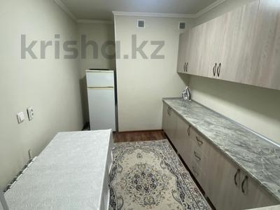 2-бөлмелі пәтер · 60 м² · 5/5 қабат, 11-шағынаудан, Алимбетова 205 — Риэлтор 11-й микрорайон, бағасы: 150 000 ₸ в Шымкенте, Енбекшинский р-н