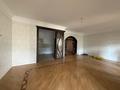 4-комнатная квартира · 204.7 м² · 2/4 этаж, мкр Сулусай, Омаровой 23 за 165 млн ₸ в Алматы, Медеуский р-н — фото 12