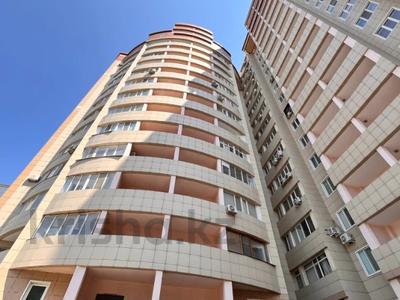8-бөлмелі пәтер · 320 м² · 16/17 қабат, Бактыгерея Кулманова 1а, бағасы: 200 млн ₸ в Атырау