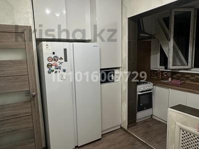 2-бөлмелі пәтер · 65 м² · 3/9 қабат, Ақсай-4 ш/а. 70, бағасы: 42 млн ₸ в Алматы, Ауэзовский р-н