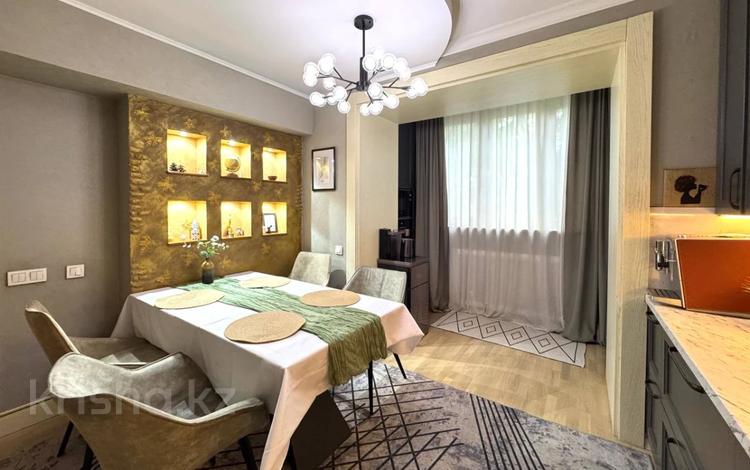 3-комнатная квартира · 101 м² · 2/5 этаж, мкр Коктем-1 за 107 млн 〒 в Алматы, Бостандыкский р-н — фото 20