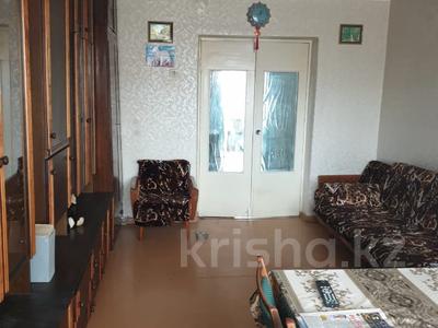 3-комнатная квартира, 58 м², 4/5 этаж, Назарбаева 47 за 24.5 млн 〒 в Караганде, Казыбек би р-н