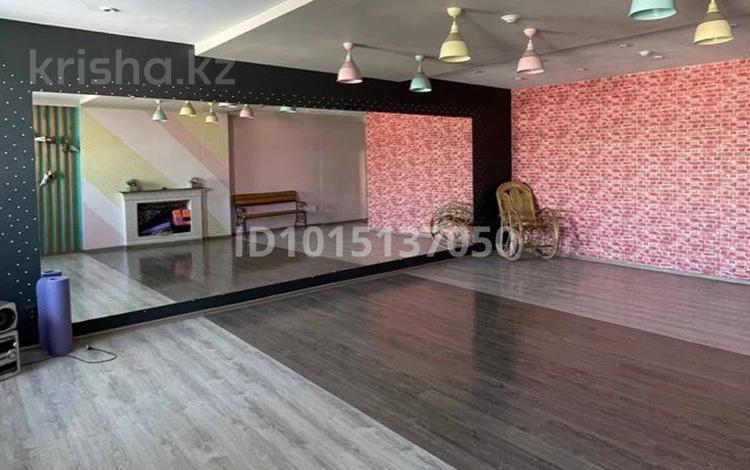 Азс, автосервисы и автомойки · 54 м² за 2 500 ₸ в Караганде, Алихана Бокейханова р-н — фото 2