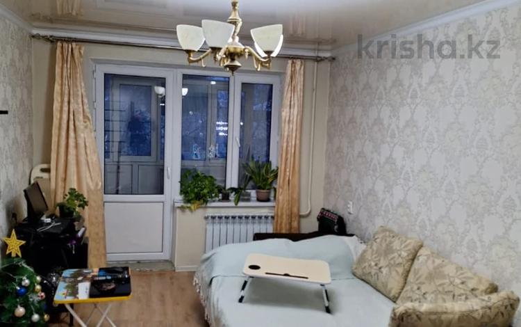 2-комнатная квартира, 43 м², 2/5 этаж, Самал за 15 млн 〒 в Талдыкоргане — фото 3