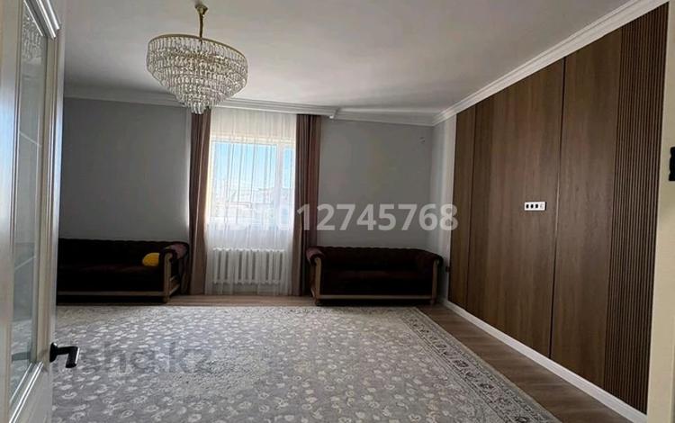 Отдельный дом · 3 комнаты · 160 м² · 10 сот., Бокейхана — Бокейхана/Нура за 97 млн ₸ в Косшы — фото 2
