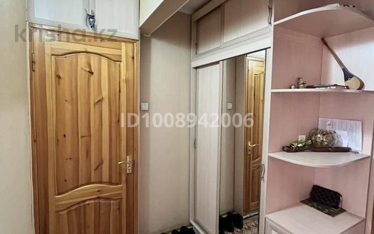 4-бөлмелі пәтер · 72 м² · 4/5 қабат, 8-й микрорайон, 8-й микрорайон — Касиет, бағасы: 26 млн ₸ в Шымкенте, Туран р-н — фото 2