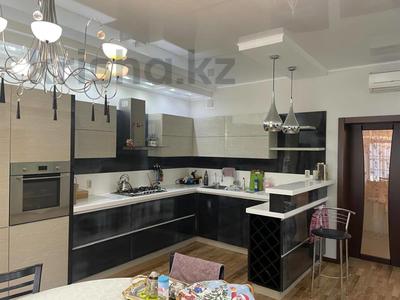 Отдельный дом · 6 комнат · 400 м² · 10 сот., И. Сьянова 31 за 185 млн ₸ в Костанае