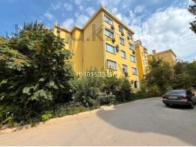 3-комнатная квартира · 100 м² · 5/5 этаж, 15-й мкр 66 за 25 000 ₸ в Актау