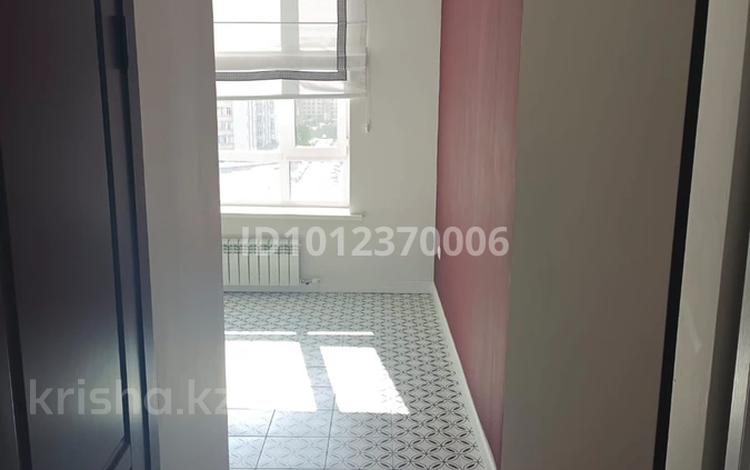 1-бөлмелі пәтер · 37 м² · 7/9 қабат, Е 489 6, бағасы: 28.5 млн ₸ в Астане, Нура р-н — фото 2