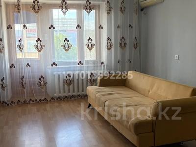 4-комнатная квартира · 90 м² · 3/5 этаж, мкр 8, Алия Молдагклова 47 за 180 000 ₸ в Актобе