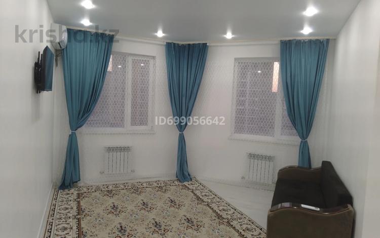 2-комнатная квартира · 60 м² · 6/7 этаж, 19-й мкр 45 за 200 000 ₸ в Актау — фото 2