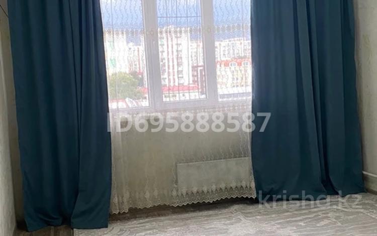 1-комнатная квартира · 40 м² · 9/9 этаж, мкр Аксай-4 4а за 200 000 ₸ в Алматы, Ауэзовский р-н — фото 2