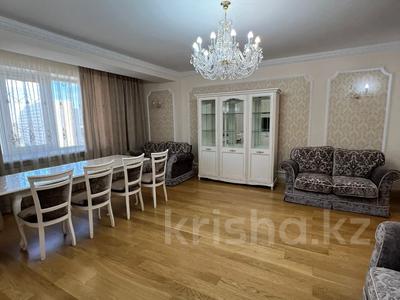 3-бөлмелі пәтер, 130 м², 10/13 қабат ай сайын, Достык 13, бағасы: 500 000 〒 в Астане, Есильский р-н