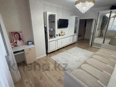 3-бөлмелі пәтер · 73 м² · 10/14 қабат, Ракымжана Кошкарбаева 45а, бағасы: ~ 38 млн ₸ в Астане, Алматы р-н