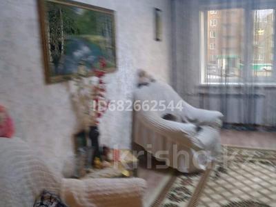 3-комнатная квартира · 65 м² · 2/9 этаж, Камзина 68 — Район 1 автобусного парка. за 35 млн ₸ в Павлодаре