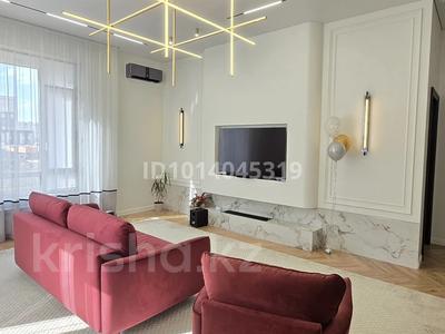 4-комнатная квартира · 190 м² · 1/2 этаж, мкр. Алтын орда 357 за 139.5 млн ₸ в Актобе