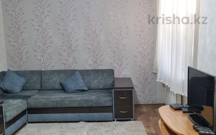 2-комнатный дом помесячно, 60 м², Райымбека 395А — Райымбека Емцова