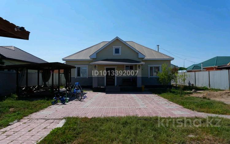 Отдельный дом · 4 комнаты · 170 м² · 8 сот., мкр Оркен, Отегена баймуханова 43 за 40 млн ₸ в Атырау — фото 18