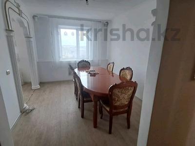 3-комнатная квартира, 70 м², 4/10 этаж, Ледовского 39 за 16.8 млн 〒 в Павлодаре