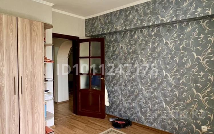 3-комнатная квартира · 69.9 м² · 5/5 этаж, мкр Жетысу-4 за 49 млн ₸ в Алматы, Ауэзовский р-н — фото 2