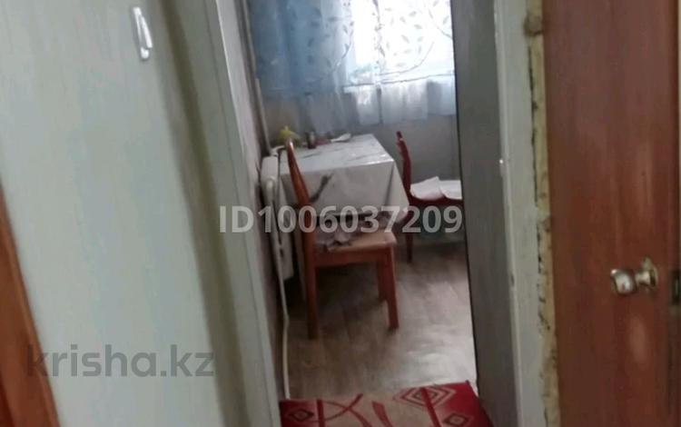 1-комнатная квартира · 33 м² · 1/5 этаж, мкр Шанхай 20 — Автопарк за 7 млн 〒 в Актобе — фото 5