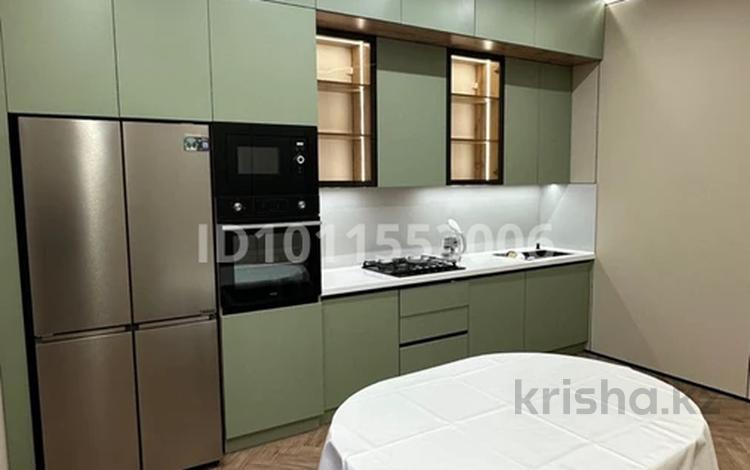 1-комнатная квартира · 53 м² · 5/5 этаж, мкр. Алтын орда 369 за 25.5 млн ₸ в Актобе — фото 2