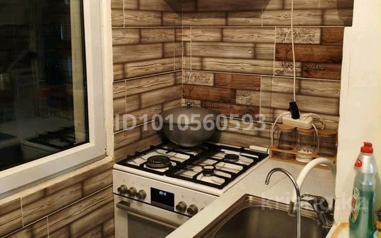 3-комнатная квартира · 80 м² · 3/5 этаж, мкр Туран , мкр Туран 192 ,квартал 359/8 — Туран 1 за 29 млн ₸ в Шымкенте, Каратауский р-н — фото 2