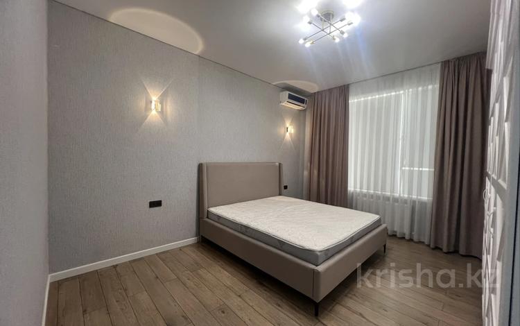 2-комнатная квартира · 68 м² · 11/16 этаж, Сырым батыра 99/3 за 300 000 ₸ в Шымкенте — фото 2