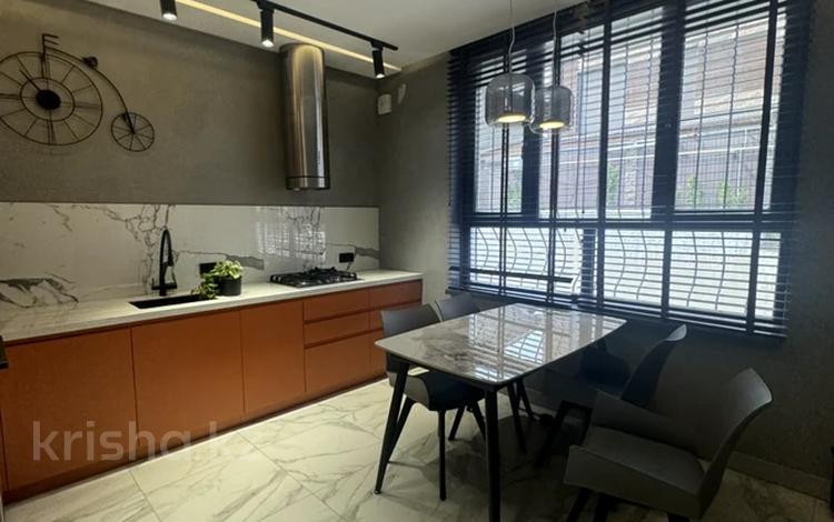 5-бөлмелі пәтер · 180 м², Салыкова 48, бағасы: ~ 1.5 млн ₸ в Алматы, Бостандыкский р-н — фото 13
