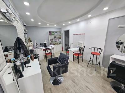 Продажа коммерческой недвижимости в Алматинской обл.: Салоны красоты · 42 м² за 18 млн 〒 Салоны красоты · 42 м² за 18 млн 〒 в Каргалы (п. Фабричный)