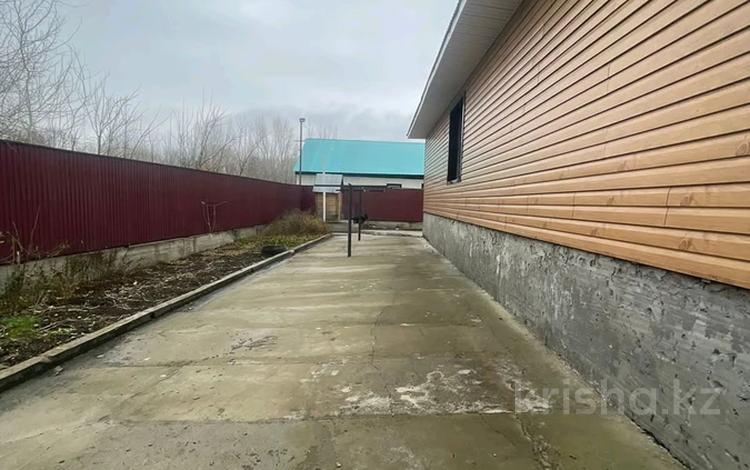 Жеке үй · 5 бөлме · 200 м² · 10 жүзд., 1 Орманды, бағасы: 48 млн ₸ в Семее — фото 27