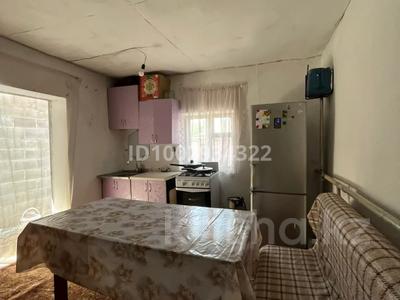 Отдельный дом · 1 комната · 24 м² · 2 сот., Домбыралы 7А за 10.5 млн 〒 в Каскелене