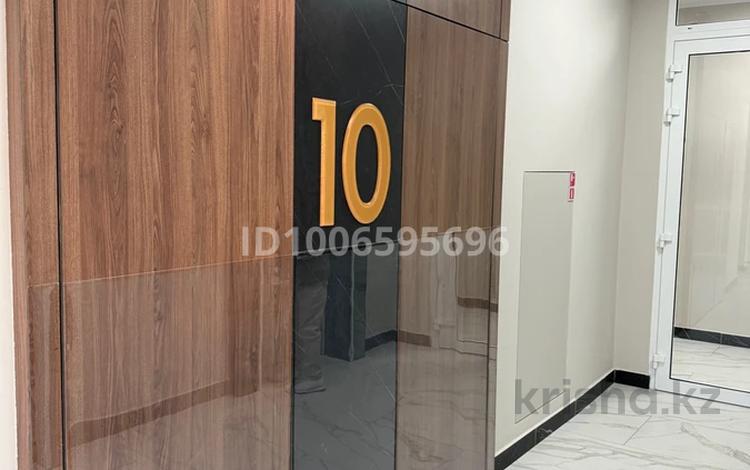 2-бөлмелі пәтер · 56 м² · 10/12 қабат, 18-й микрорайон, Рыскулова — Рыскулова, бағасы: 37.5 млн ₸ в Шымкенте, Аль-Фарабийский р-н — фото 10