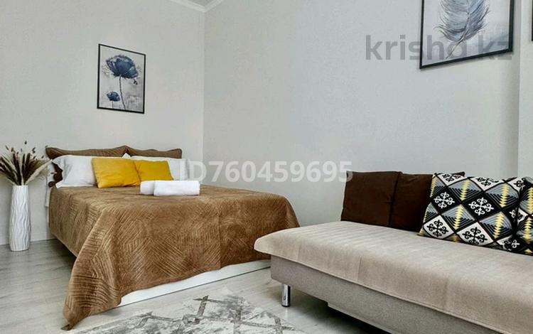1-комнатная квартира · 40 м², Туран 34а за 14 000 〒 в Астане, Нура р-н — фото 2