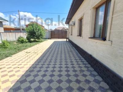 Жеке үй · 5 бөлме · 140 м² · 8 жүзд., Акжазык 1, бағасы: 46 млн ₸ в Талдыкоргане