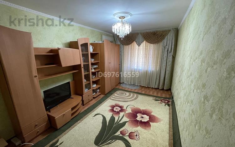 2-бөлмелі пәтер, 65 м², 3/5 қабат ай сайын, Авангард 34, бағасы: 155 000 〒 в Атырау, мкр Авангард-3 — фото 2