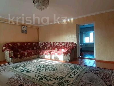 Отдельный дом · 8 комнат · 200 м² · 20 сот., Шона смаханұлы 15 за 15 млн ₸ в Каратау