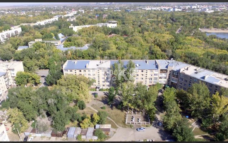 4-комнатная квартира · 102 м² · 4/5 этаж, мкр Михайловка , Мичурина 21/3 за 65 млн 〒 в Караганде, Казыбек би р-н — фото 2