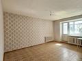 1-комнатная квартира · 38.2 м² · 1/5 этаж, мкр Новый Город, Космонавтов 145 — Помощь в ипотеке - Мелькомбинат за 11.2 млн ₸ в Караганде, Казыбек би р-н — фото 2