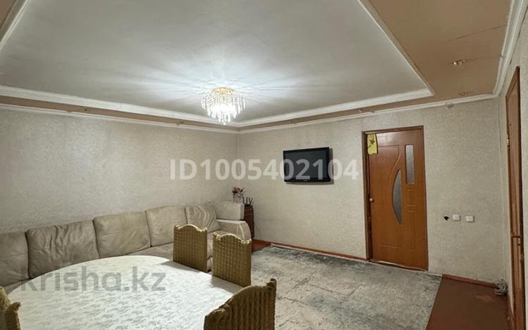 4-комнатная квартира · 81.5 м² · 2/5 этаж, Керамическая 78А за 22.9 млн 〒 в Караганде, Казыбек би р-н — фото 9