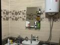 2-бөлмелі пәтер · 48 м² · 2/5 қабат, Алимжанова 12, бағасы: 11 млн ₸ в Балхаше — фото 5