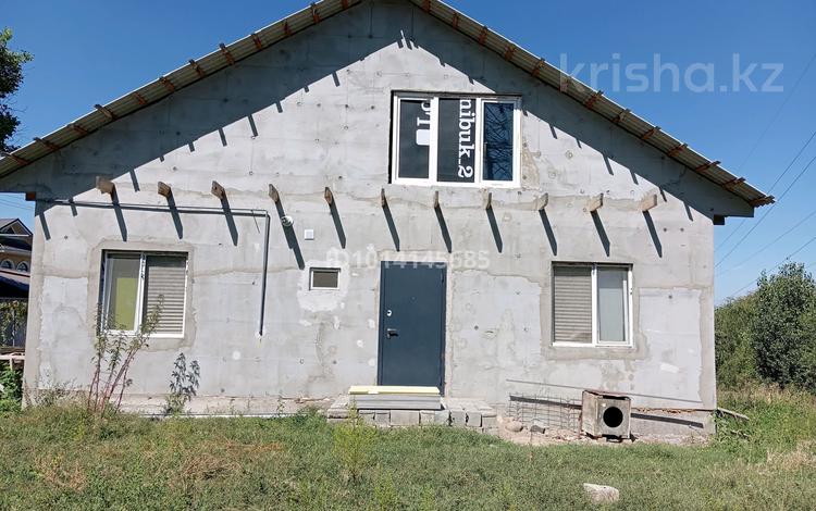 Отдельный дом · 3 комнаты · 110 м² · 6.6 сот., Адамбаева 1 за 24 млн ₸ в Кызылкайрат — фото 2