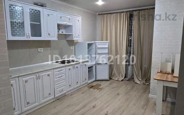 2-комнатная квартира · 73 м² · 4/9 этаж, Толе би 285/8 к13 за 350 000 ₸ в Алматы, Ауэзовский р-н — фото 2