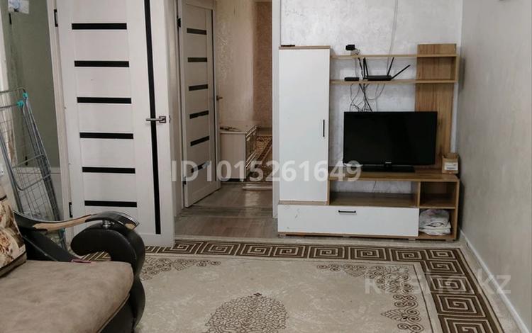 2-комнатная квартира · 47 м² · 4/5 этаж, 3 мик — Бала бақша аққу, садик акку за 8 млн ₸ в Абай — фото 2