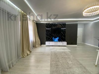 2-комнатная квартира · 74 м² · 1/9 этаж, Посмакова за 49 млн 〒 в Семее