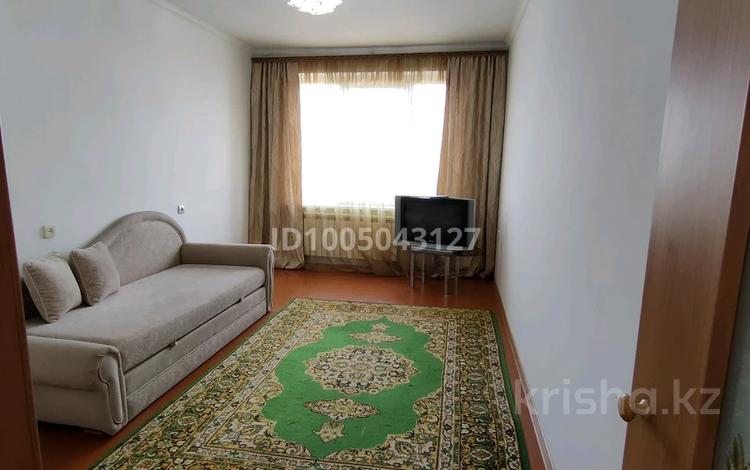 2-комнатная квартира · 57.1 м² · 5/5 этаж, 11-й мкр 15 — Маг.Восток за 13.5 млн ₸ в Актау — фото 2